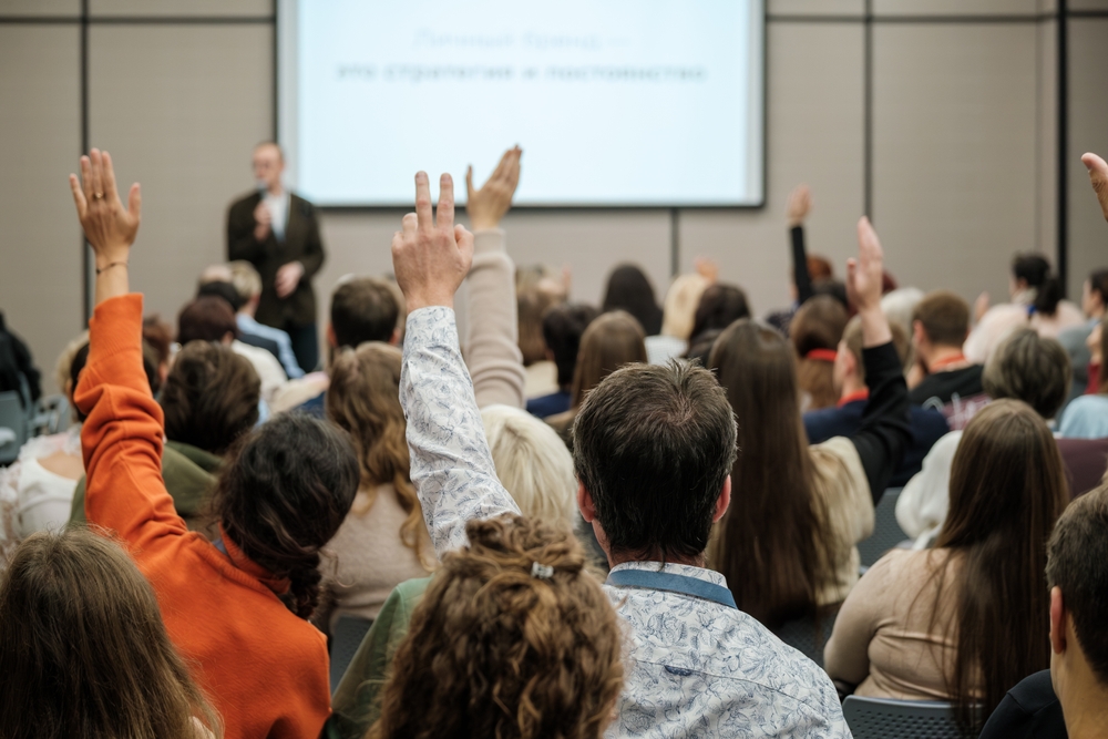 How to Host a Multi-Session Conference in One Open Space - event venue in new orleans - the hangar